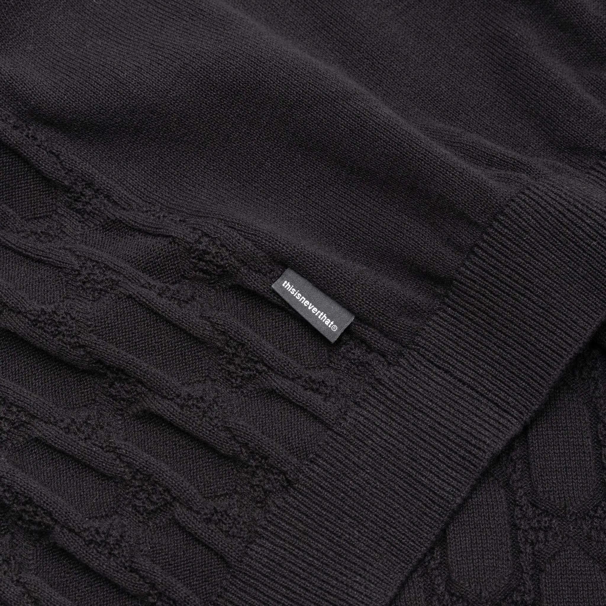 CABLE KNIT ZIP POLO