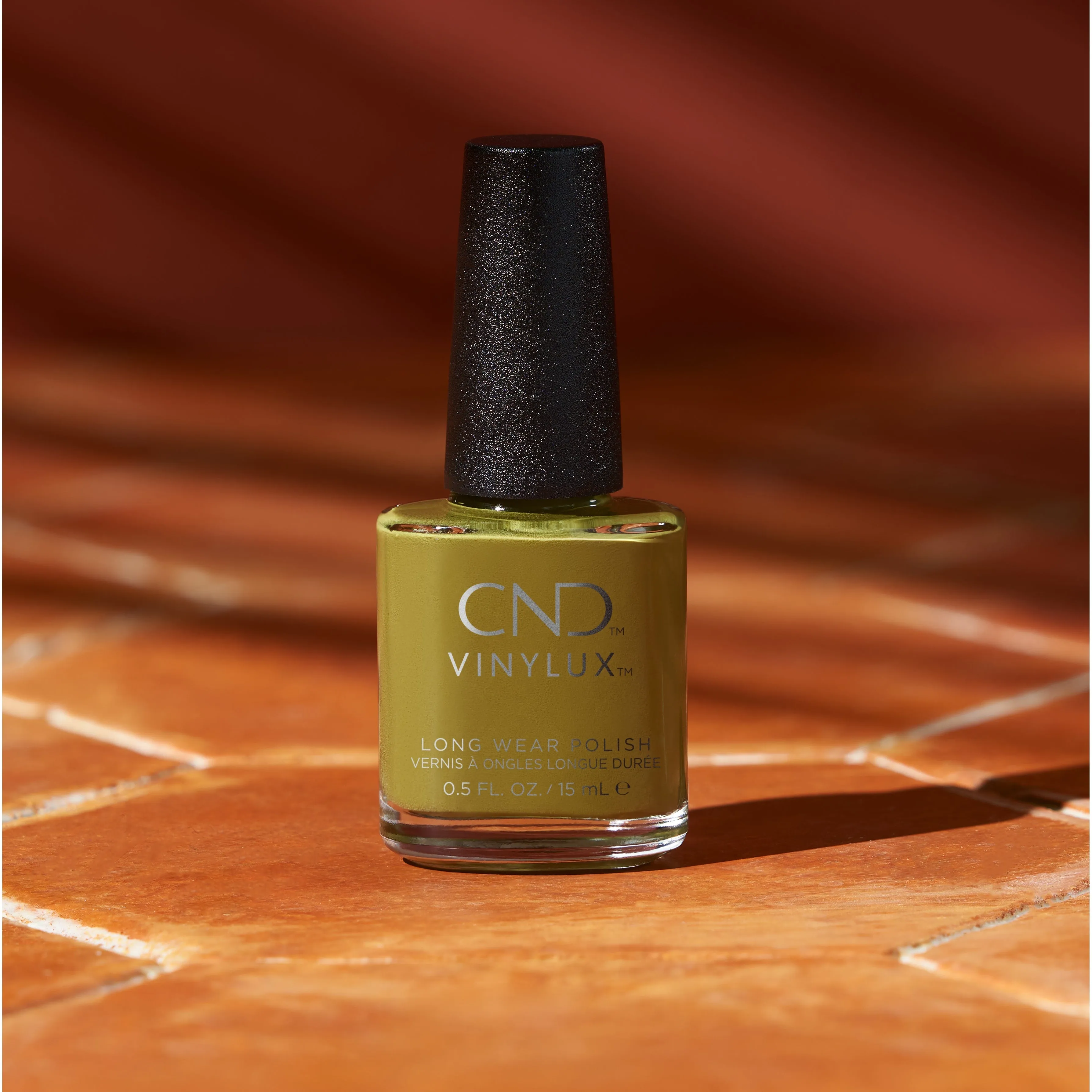 CND - Vinylux Olive Grove 0.5 oz - #403