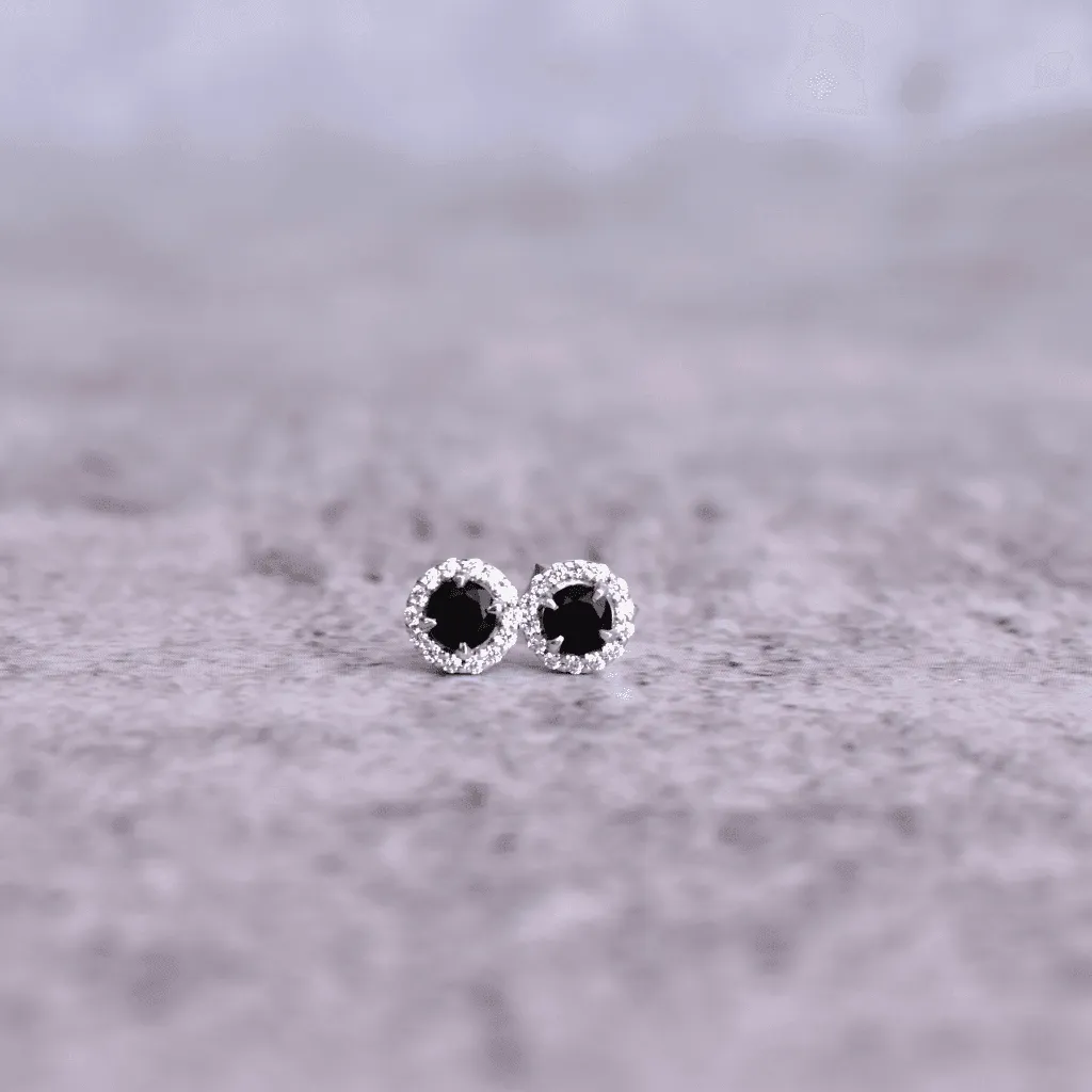 Minimal - Onyx Studs