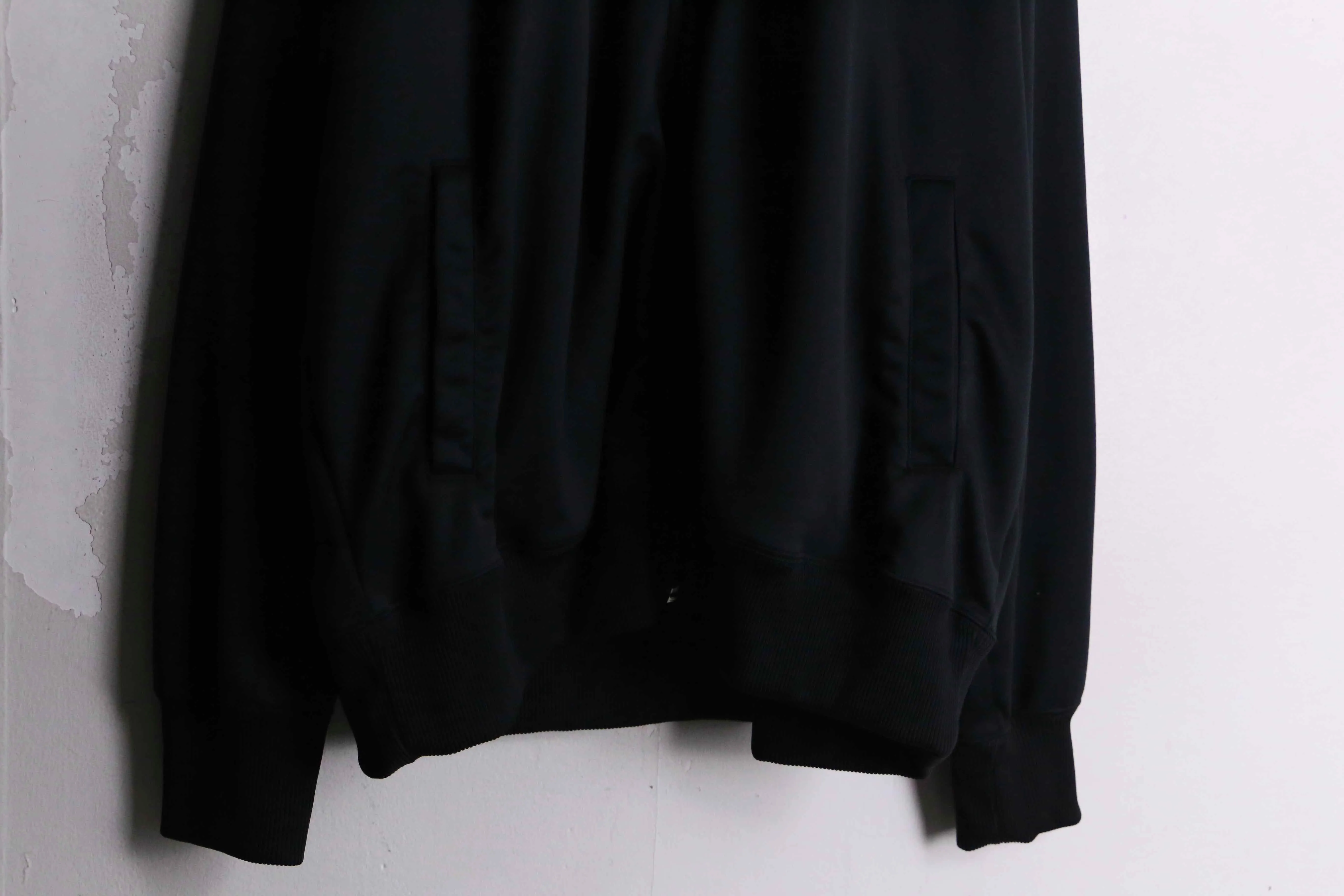 "NIKE" black × white buddy line track jacket