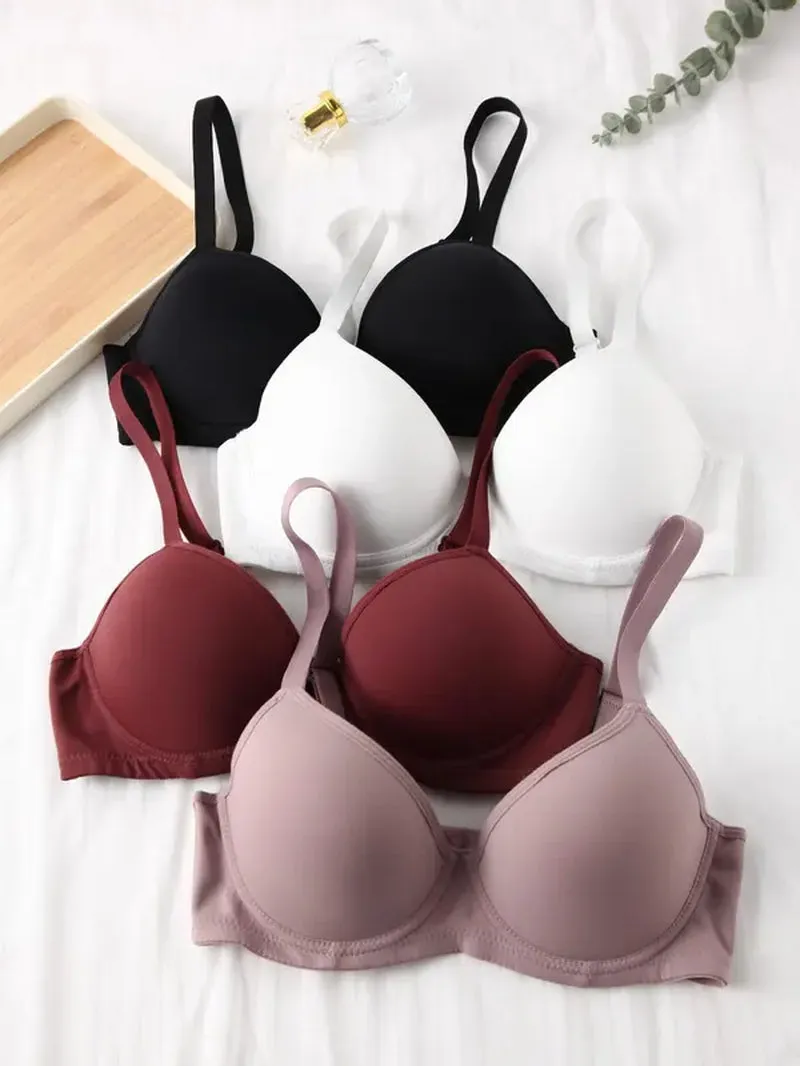 "Ultimate Comfort Plunge Push-Up Bra Set - Ideal for Everyday and Summer 2024"