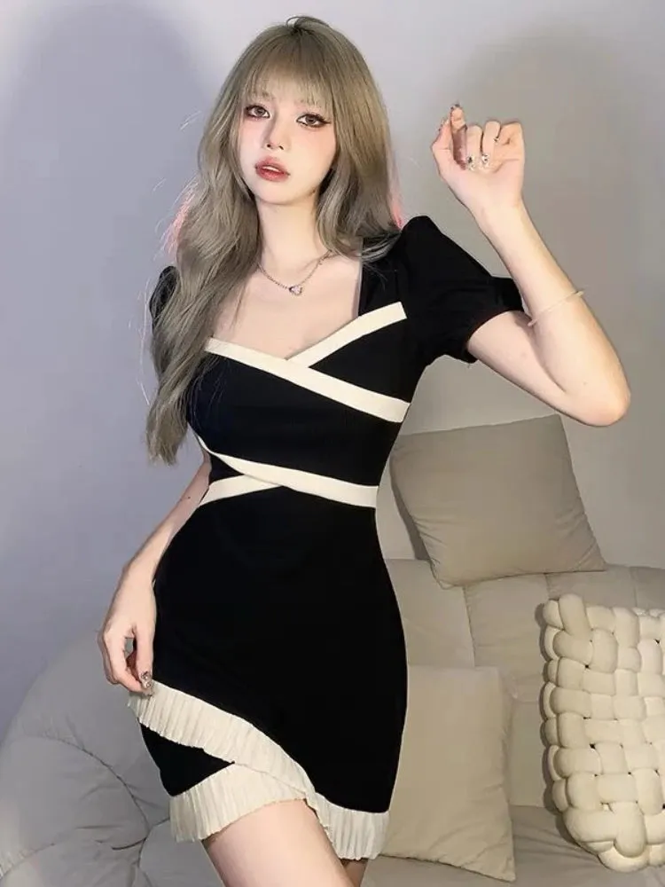 Sexy Bodycon Black Mini Square Collar Dress Women Korean Style Vintage Casual Puff Sleeve Short Dresses Summer Spring