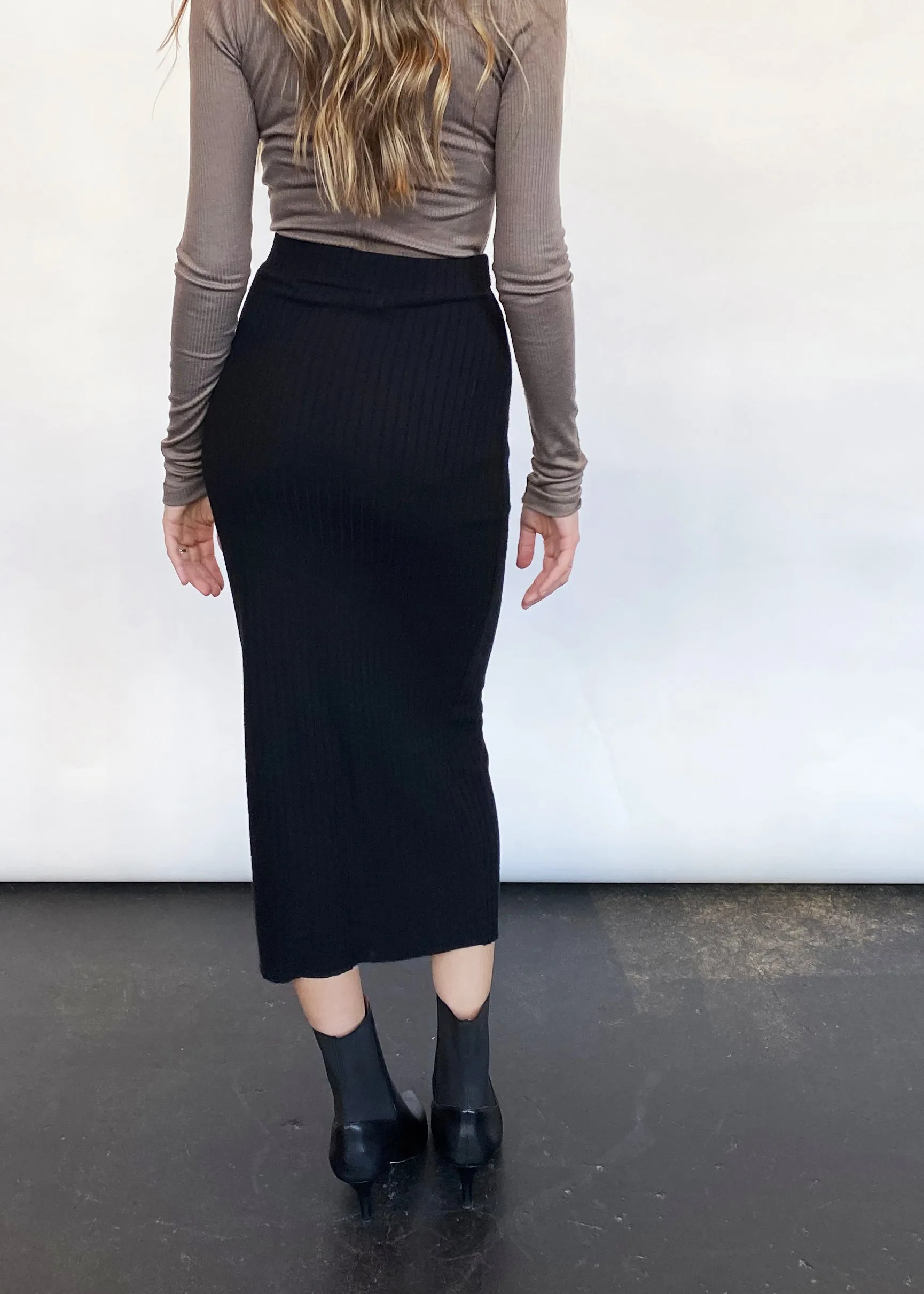 Sweater Rib Pencil Skirt - Black - XS